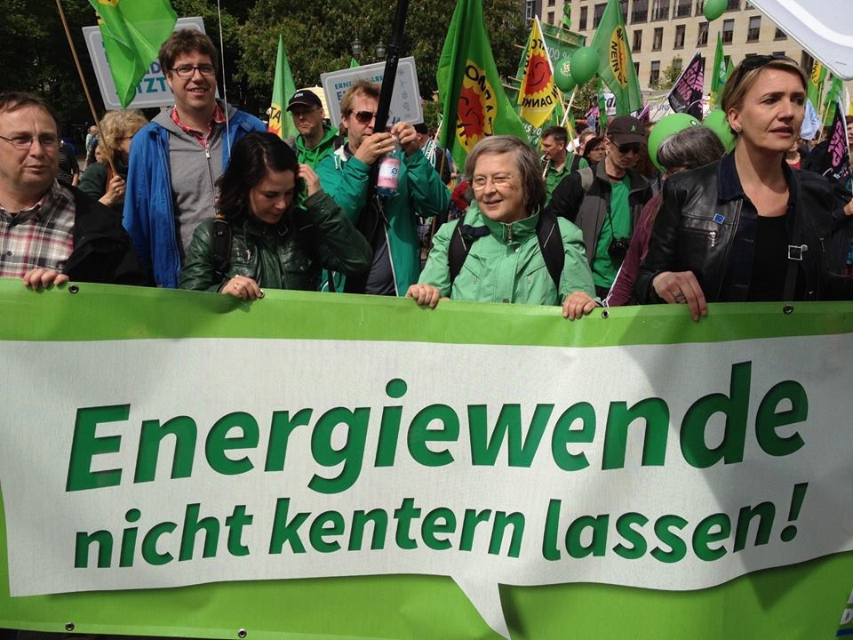 Bärbel Höhn am Samstag bei einer Energiewende-Demo in Berlin